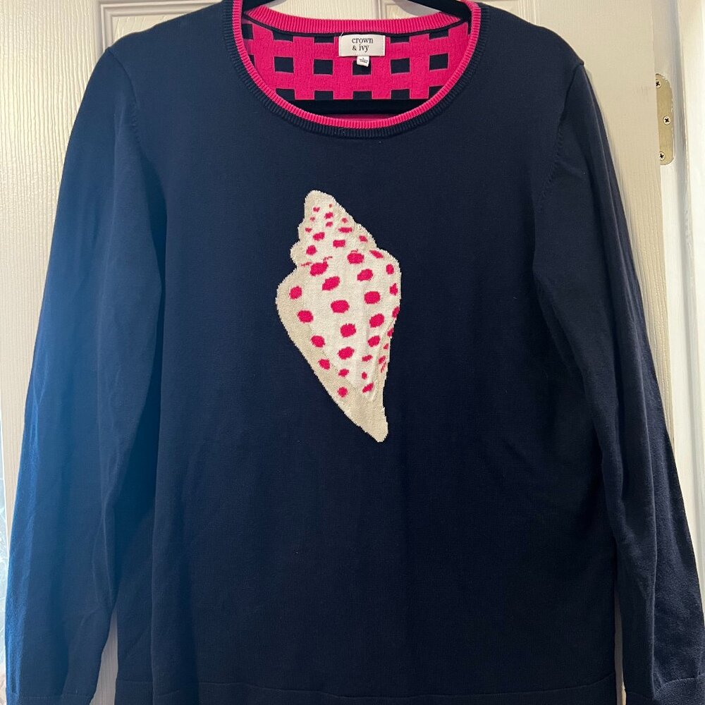 Crown & Ivy Conch Shell Sweater Size Large